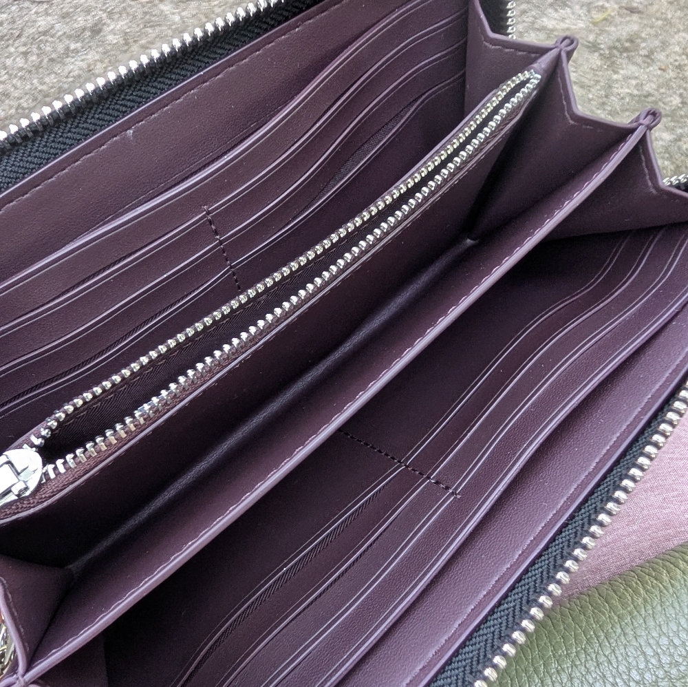Coach Long Zip Around Wallet Black/,Berry New - Picture 5 of 6